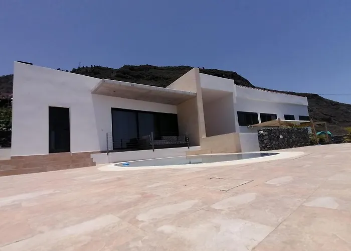 Villa “la Florida” - Wonderful Views - Pool - Wifi